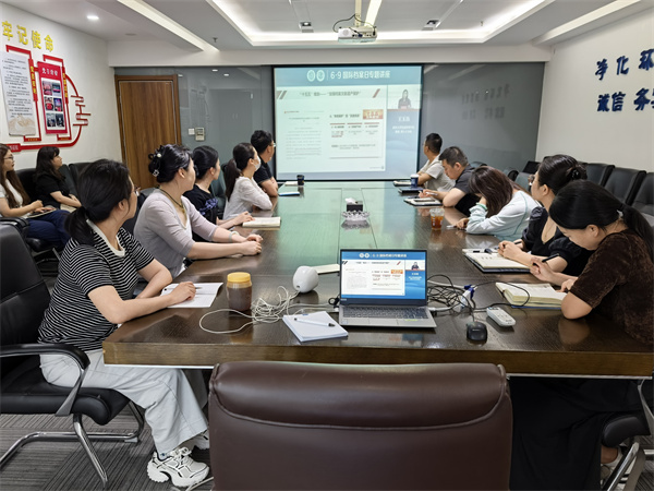 走近檔案感悟歷史 法治護航賦能發展——大秦環境公司開展檔案法治宣傳教育月系列活動1.jpg